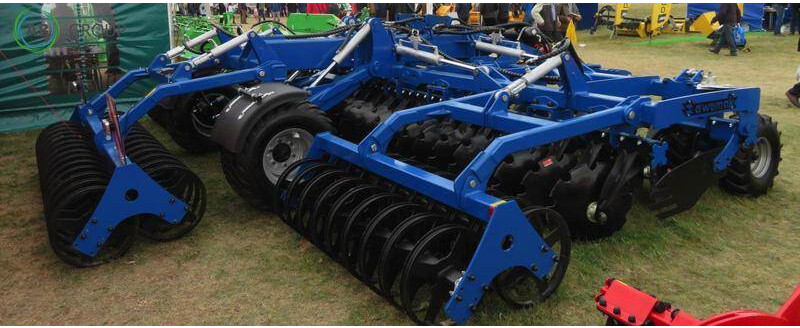 Awemak ciężka brona talerzowa składana hydraulicznie Goli - Disc harrow: picture 1 Awemak ciężka brona talerzowa składana hydraulicznie Goli - Disc harrow: picture 1