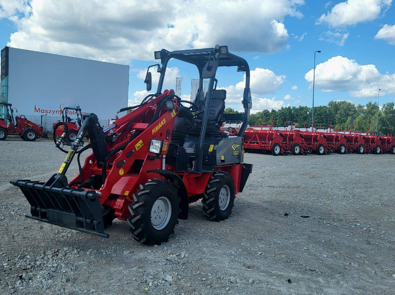 Fimaks mini loader LS33 - on stock - Compact loader: picture 3 Fimaks mini loader LS33 - on stock - Compact loader: picture 3