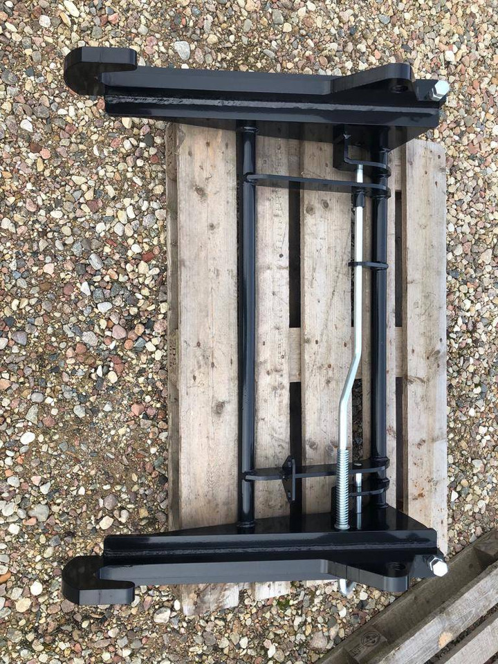 Hydrometal JCB Q-FIT / EURO adapter - Quick coupler for Agricultural machinery: picture 4 Hydrometal JCB Q-FIT / EURO adapter - Quick coupler for Agricultural machinery: picture 4