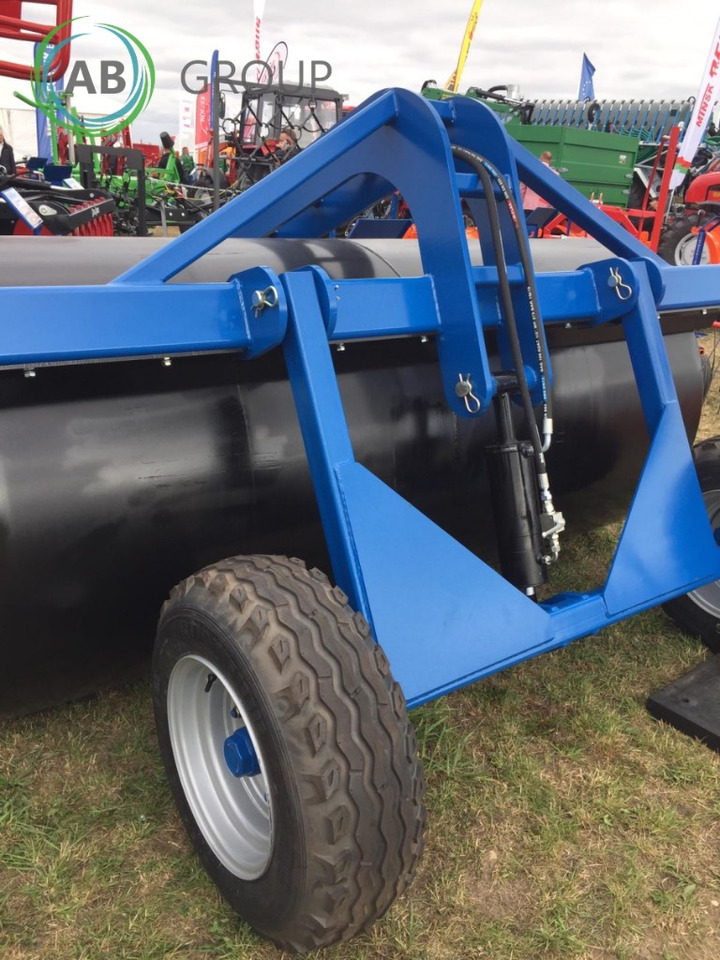 Metal-Technik Meadow Roller 2,66 m - Farm roller: picture 4 Metal-Technik Meadow Roller 2,66 m - Farm roller: picture 4