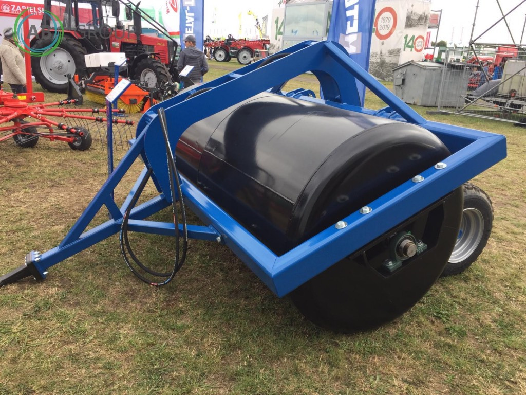 Metal-Technik Meadow Roller 2,66 m - Farm roller: picture 2 Metal-Technik Meadow Roller 2,66 m - Farm roller: picture 2