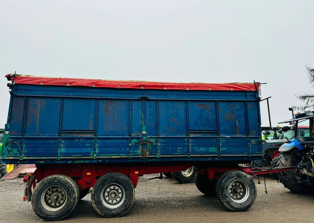Lindner KMH16 - Farm trailer: picture 2 Lindner KMH16 - Farm trailer: picture 2