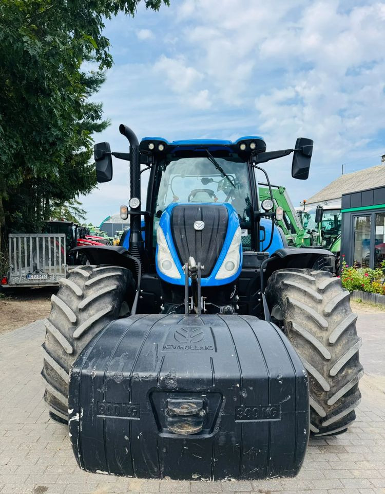 Farm tractor New Holland T6.155: picture 7