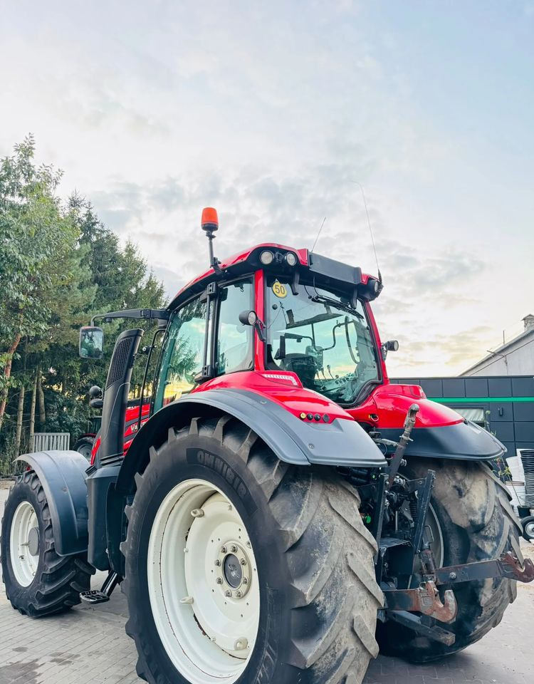 Farm tractor Valtra T214 ACTIVE: picture 9