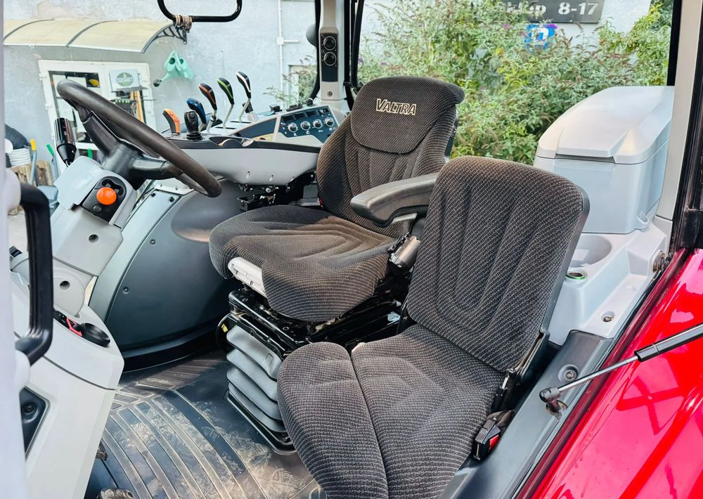 Farm tractor Valtra T214 ACTIVE: picture 15