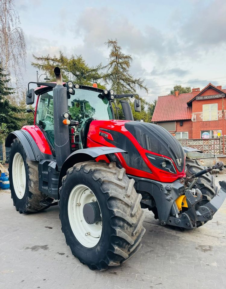 Farm tractor Valtra T214 ACTIVE: picture 8
