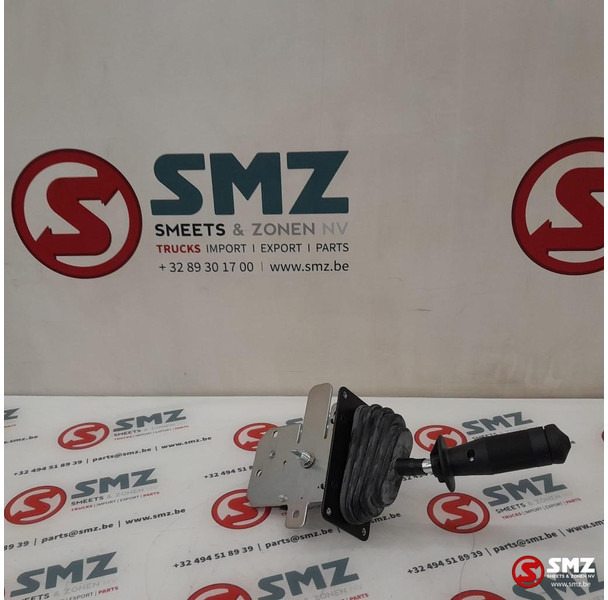 Caterpillar Joystick Caterpillar - Cab and interior: picture 3 Caterpillar Joystick Caterpillar - Cab and interior: picture 3