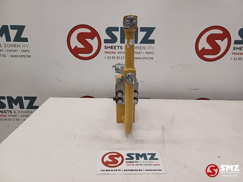 Caterpillar Valve GP check Caterpillar - Hydraulics for Material handling equipment: picture 3 Caterpillar Valve GP check Caterpillar - Hydraulics for Material handling equipment: picture 3
