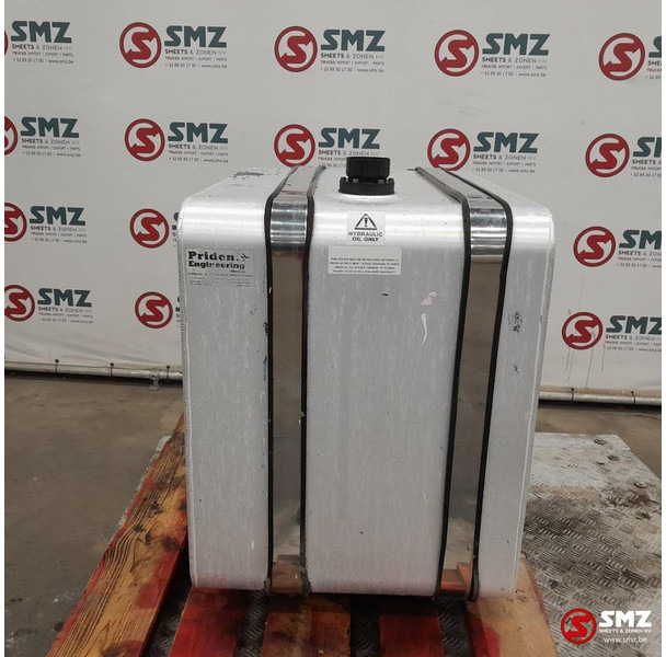 Hydraulic tank for Truck Diversen Occ hydraulische tank 200L: picture 1