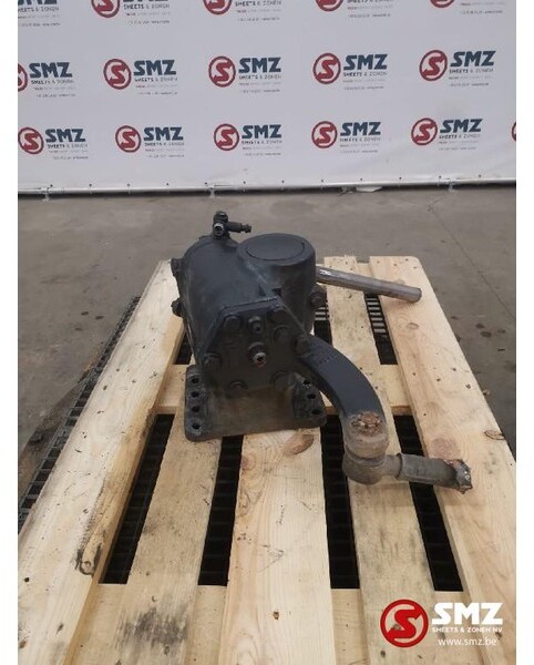 Iveco Occ Stuurhuis Iveco Stralis - Steering gear for Truck: picture 2 Iveco Occ Stuurhuis Iveco Stralis - Steering gear for Truck: picture 2