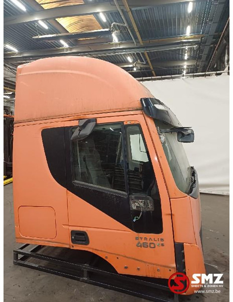 Iveco Occ cabine compleet Hi Way Stralis Iveco - Cab and interior for Truck: picture 3 Iveco Occ cabine compleet Hi Way Stralis Iveco - Cab and interior for Truck: picture 3