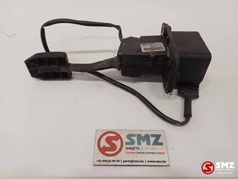 Iveco Occ gaspedaal + sensor Iveco - Cab and interior for Truck: picture 2 Iveco Occ gaspedaal + sensor Iveco - Cab and interior for Truck: picture 2