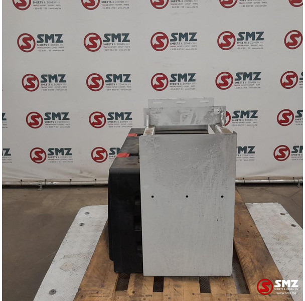 Iveco Occ gereedschapskoffer 175L Iveco - Frame/ Chassis for Truck: picture 3 Iveco Occ gereedschapskoffer 175L Iveco - Frame/ Chassis for Truck: picture 3