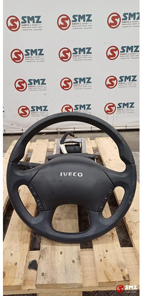 Iveco Occ stuurwiel + stuurkolom + stuurkolomschakelaars - Steering for Truck: picture 1 Iveco Occ stuurwiel + stuurkolom + stuurkolomschakelaars - Steering for Truck: picture 1