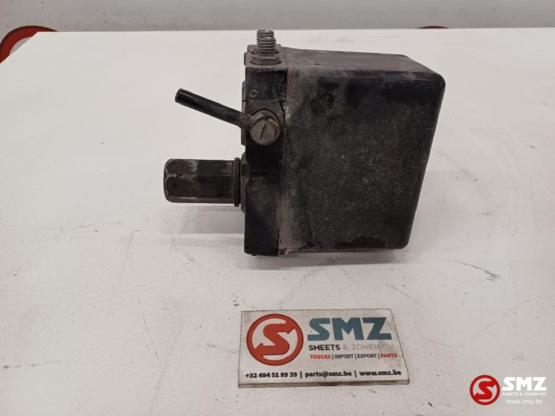 MAN Occ cabinekantelpomp MAN - Frame/ Chassis for Truck: picture 2 MAN Occ cabinekantelpomp MAN - Frame/ Chassis for Truck: picture 2