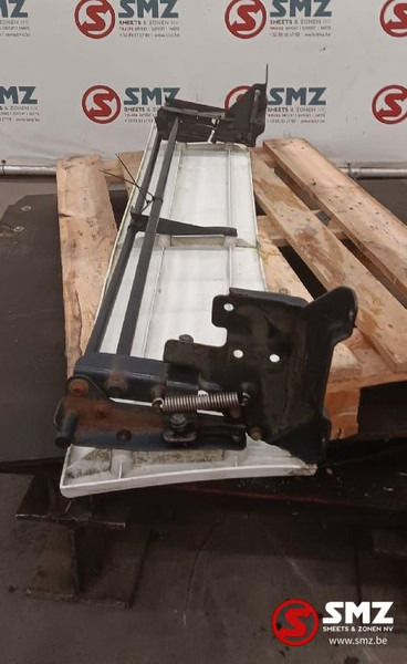 MAN Occ cabinespoiler rechts MAN - Aerodynamics/ Spoiler for Truck: picture 4 MAN Occ cabinespoiler rechts MAN - Aerodynamics/ Spoiler for Truck: picture 4