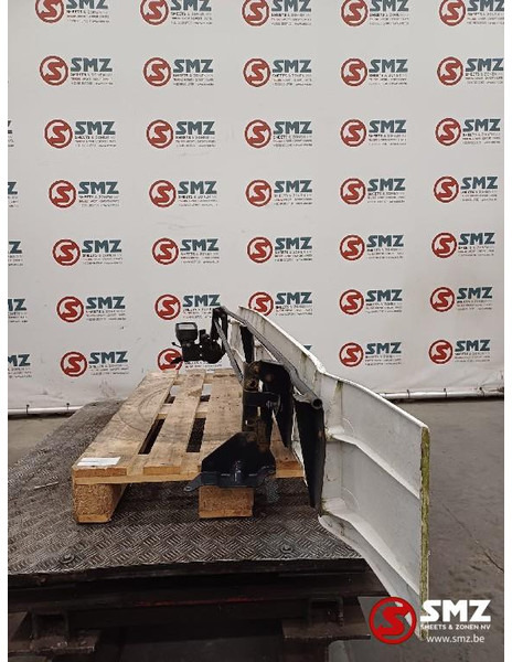 MAN Occ cabinespoiler rechts MAN - Aerodynamics/ Spoiler for Truck: picture 3 MAN Occ cabinespoiler rechts MAN - Aerodynamics/ Spoiler for Truck: picture 3