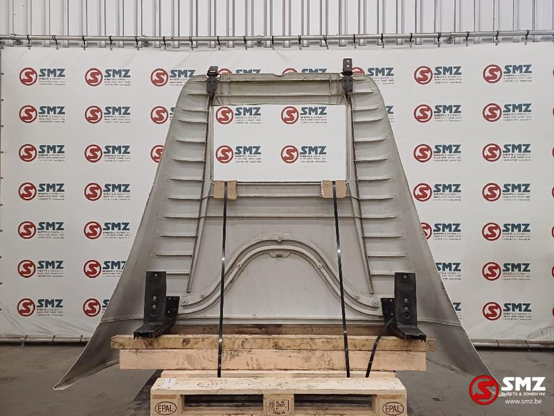 MAN Occ dakspoiler MAN - Aerodynamics/ Spoiler for Truck: picture 2 MAN Occ dakspoiler MAN - Aerodynamics/ Spoiler for Truck: picture 2