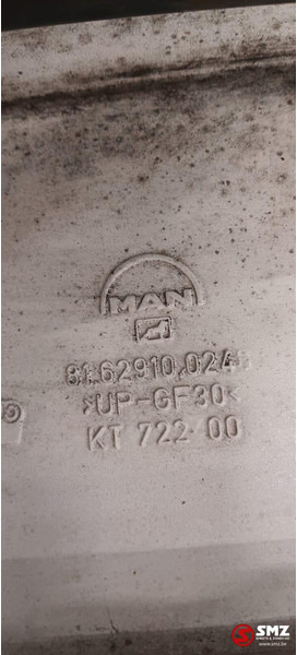 MAN Occ set cabinehoekspoilers L/R MAN - Aerodynamics/ Spoiler for Truck: picture 4 MAN Occ set cabinehoekspoilers L/R MAN - Aerodynamics/ Spoiler for Truck: picture 4