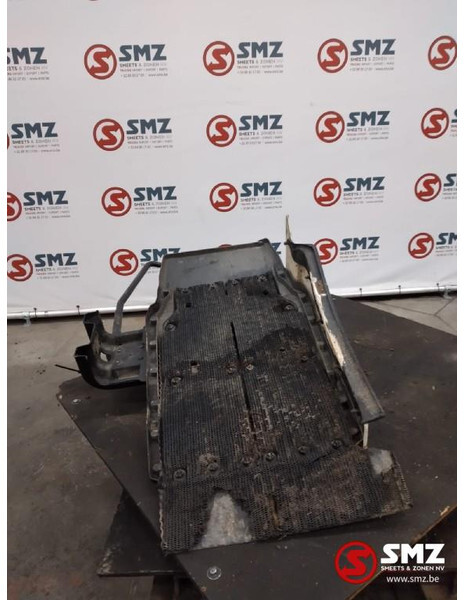 MAN Occ spatbord links MAN TGX 81664100307 81612100462 - Body and exterior for Truck: picture 3 MAN Occ spatbord links MAN TGX 81664100307 81612100462 - Body and exterior for Truck: picture 3