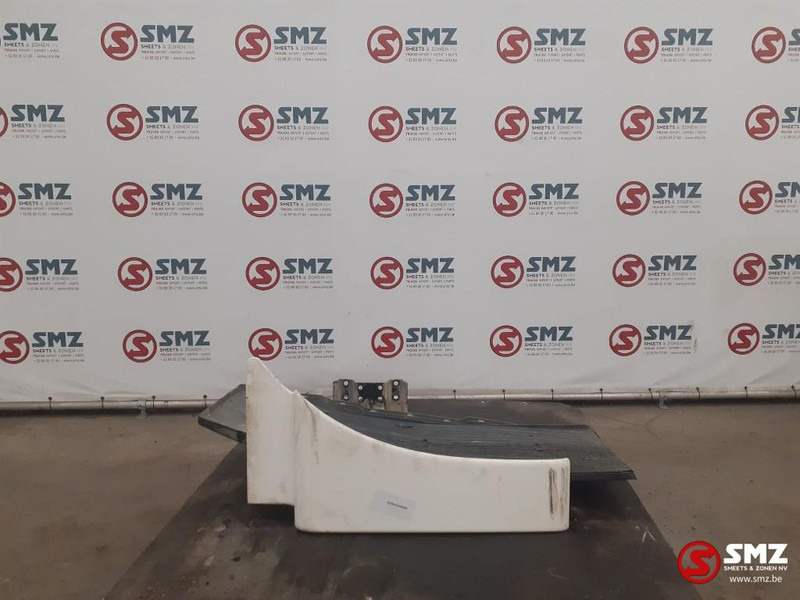 MAN Occ spatbord vooraan rechts + spatbordhouder MAN - Body and exterior for Truck: picture 1 MAN Occ spatbord vooraan rechts + spatbordhouder MAN - Body and exterior for Truck: picture 1