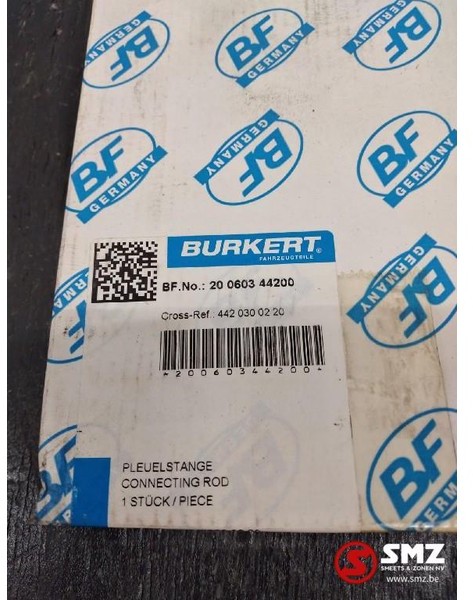 Mercedes-Benz Occ Drijfstang Mercedes NG SK - Connecting rod for Bus: picture 2 Mercedes-Benz Occ Drijfstang Mercedes NG SK - Connecting rod for Bus: picture 2