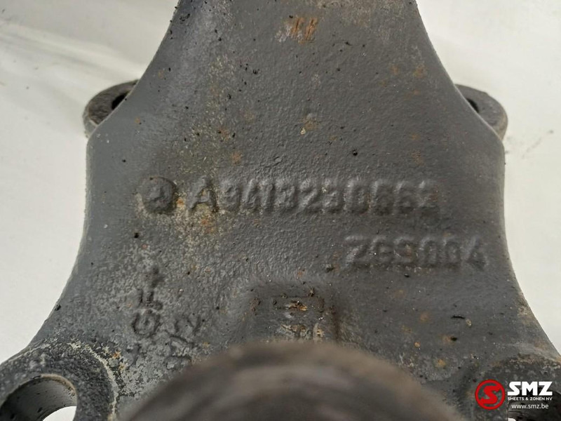 Mercedes-Benz Occ cabinekantelcilinder Mercedes - Frame/ Chassis for Truck: picture 4 Mercedes-Benz Occ cabinekantelcilinder Mercedes - Frame/ Chassis for Truck: picture 4
