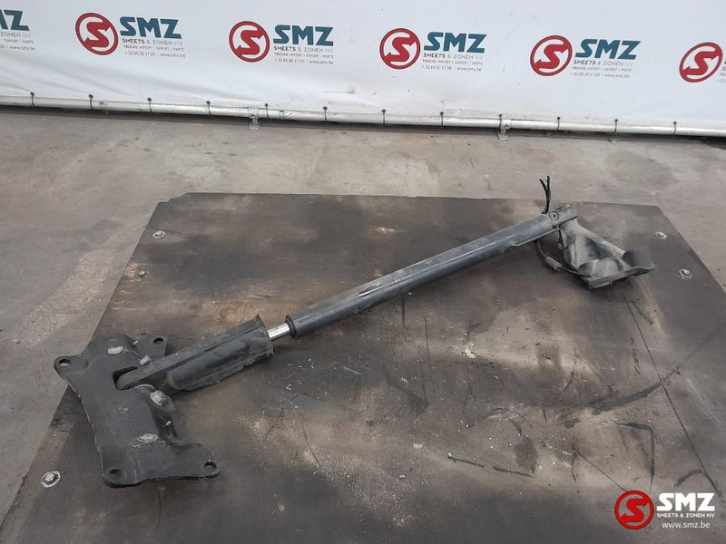 Mercedes-Benz Occ cabinekantelcilinder Mercedes - Frame/ Chassis for Truck: picture 3 Mercedes-Benz Occ cabinekantelcilinder Mercedes - Frame/ Chassis for Truck: picture 3