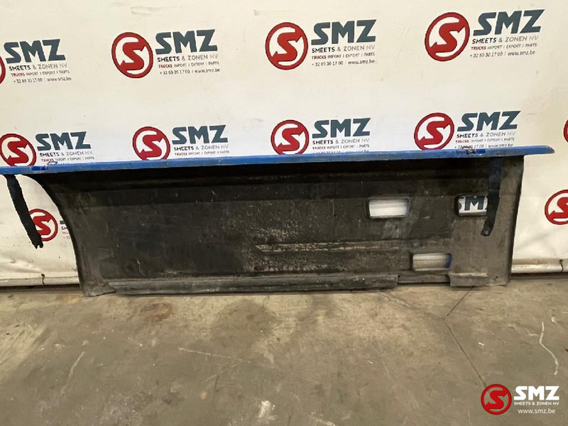 Mercedes-Benz Occ set sideskirts links + rechts Mercedes SK - Frame/ Chassis for Truck: picture 5 Mercedes-Benz Occ set sideskirts links + rechts Mercedes SK - Frame/ Chassis for Truck: picture 5