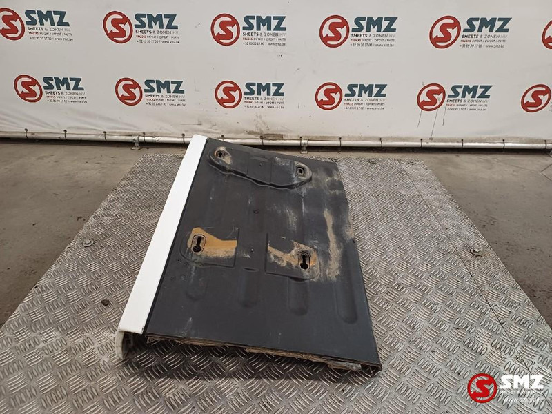 Mercedes-Benz Occ spatbord linksvooraan Mercedes - Body and exterior for Truck: picture 5 Mercedes-Benz Occ spatbord linksvooraan Mercedes - Body and exterior for Truck: picture 5