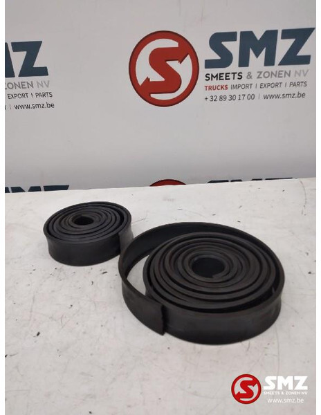 Mercedes-Benz Set van 2 rubbers brandstoftanksteun 3m mercedes a - Fuel tank for Truck: picture 1 Mercedes-Benz Set van 2 rubbers brandstoftanksteun 3m mercedes a - Fuel tank for Truck: picture 1