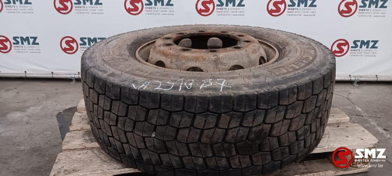 Michelin Occ vrachtwagenband Michelin 315/70R22.5 - Tire for Truck: picture 1 Michelin Occ vrachtwagenband Michelin 315/70R22.5 - Tire for Truck: picture 1