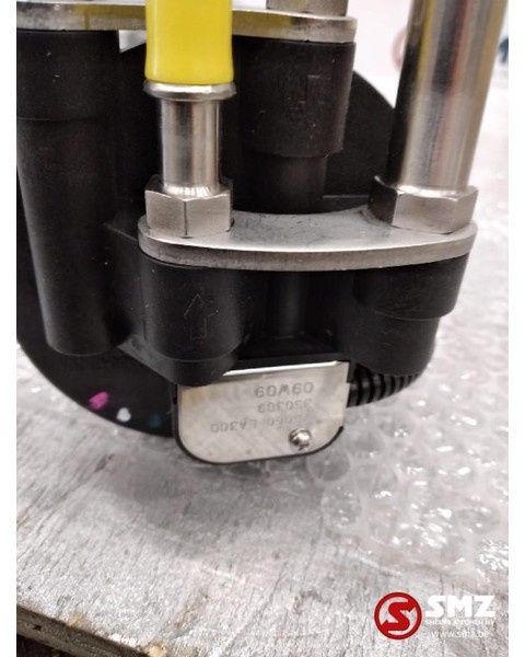 Nissan Occ Brandstoftank vlotter Nissan Atleon - Fuel system for Truck: picture 2 Nissan Occ Brandstoftank vlotter Nissan Atleon - Fuel system for Truck: picture 2