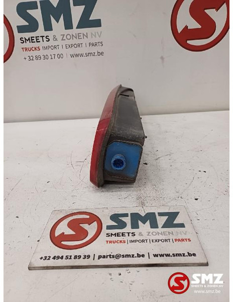 Renault Occ achterlicht links Renault - Tail light for Truck: picture 4 Renault Occ achterlicht links Renault - Tail light for Truck: picture 4
