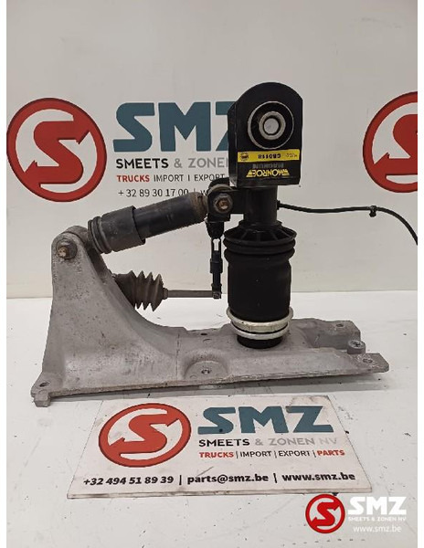Renault Occ cabineschokdemper + cabinebeugel Renault - Shock absorber for Truck: picture 2 Renault Occ cabineschokdemper + cabinebeugel Renault - Shock absorber for Truck: picture 2