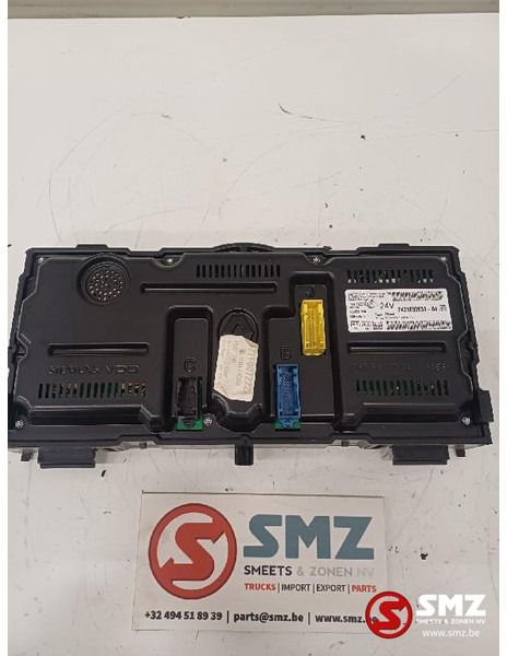 Renault Occ instrumentenpaneel Renault - Dashboard for Truck: picture 2 Renault Occ instrumentenpaneel Renault - Dashboard for Truck: picture 2