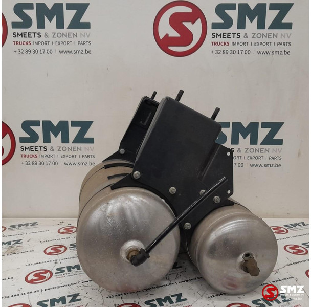 Iveco Occ set luchtketels 20L 14Bar + 15L 14Bar Iveco - Spare parts for Truck: picture 2 Iveco Occ set luchtketels 20L 14Bar + 15L 14Bar Iveco - Spare parts for Truck: picture 2