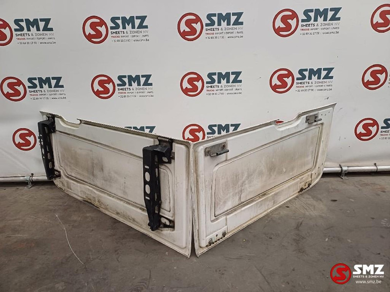 MAN Occ set side skirts L/R MAN - Spare parts for Truck: picture 2 MAN Occ set side skirts L/R MAN - Spare parts for Truck: picture 2