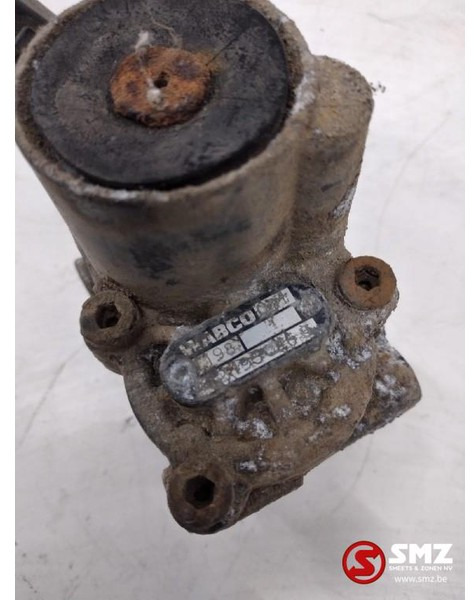 Mercedes-Benz Occ ABS Magneetmodulatorklep Mercedes Atego 472195 - Spare parts for Truck: picture 3 Mercedes-Benz Occ ABS Magneetmodulatorklep Mercedes Atego 472195 - Spare parts for Truck: picture 3