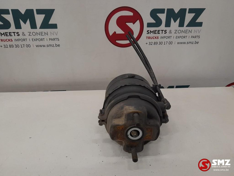 Volvo Occ remcilinder rechts achteraan Volvo - Brake cylinder for Truck: picture 3 Volvo Occ remcilinder rechts achteraan Volvo - Brake cylinder for Truck: picture 3