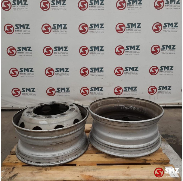 Volvo Occ set van 2 velgen 22.5x9.00 Volvo - Rim for Truck: picture 1 Volvo Occ set van 2 velgen 22.5x9.00 Volvo - Rim for Truck: picture 1
