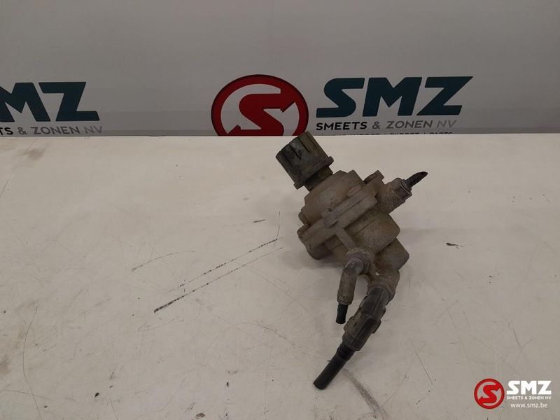 Volvo Occ stuurbekrachtigingspomp Volvo FM 4733020210 - Steering pump for Truck: picture 1 Volvo Occ stuurbekrachtigingspomp Volvo FM 4733020210 - Steering pump for Truck: picture 1