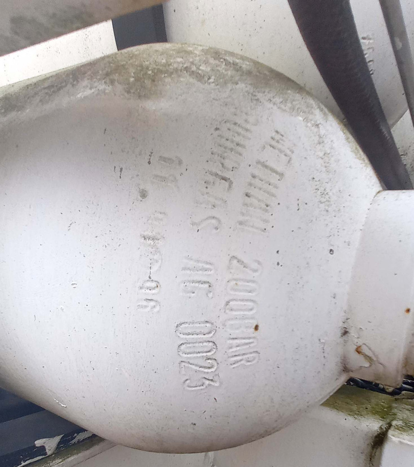 SAMRO Gas semi-trailer tube used for CNG Methane Erdgas 200 Bar - Trailer: picture 4 SAMRO Gas semi-trailer tube used for CNG Methane Erdgas 200 Bar - Trailer: picture 4