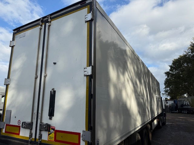 Krone Laadklep APK - Closed box semi-trailer: picture 3 Krone Laadklep APK - Closed box semi-trailer: picture 3