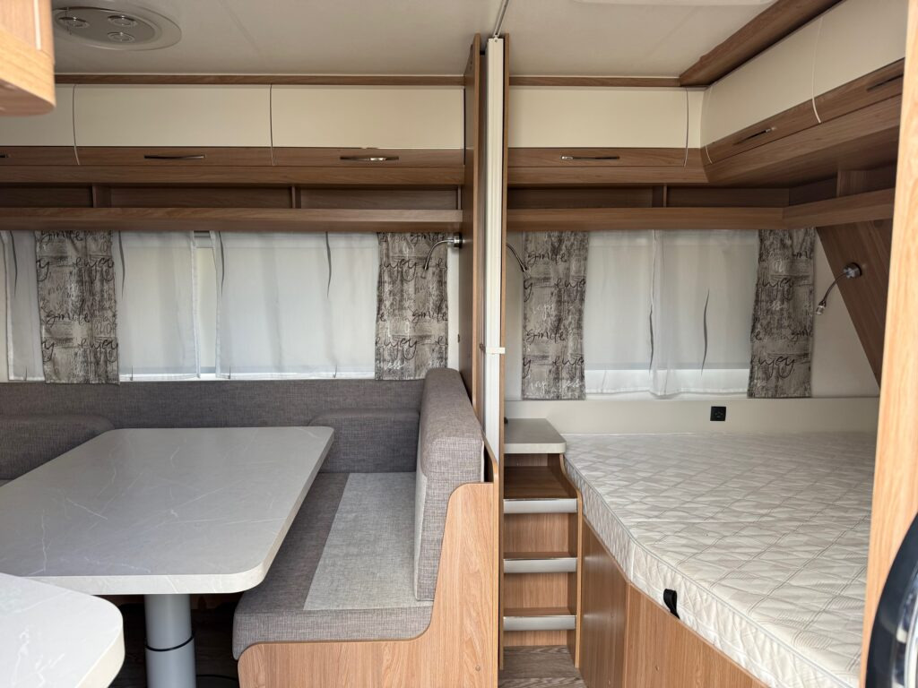 Hobby 545 KMF DE LUXE 2021 - Caravan: picture 5 Hobby 545 KMF DE LUXE 2021 - Caravan: picture 5