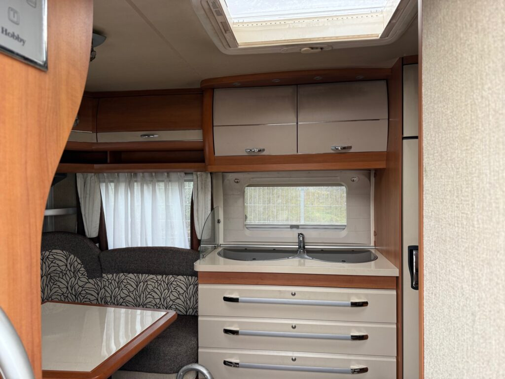 Hobby Excellent 460 UFe 2013 - Caravan: picture 4 Hobby Excellent 460 UFe 2013 - Caravan: picture 4