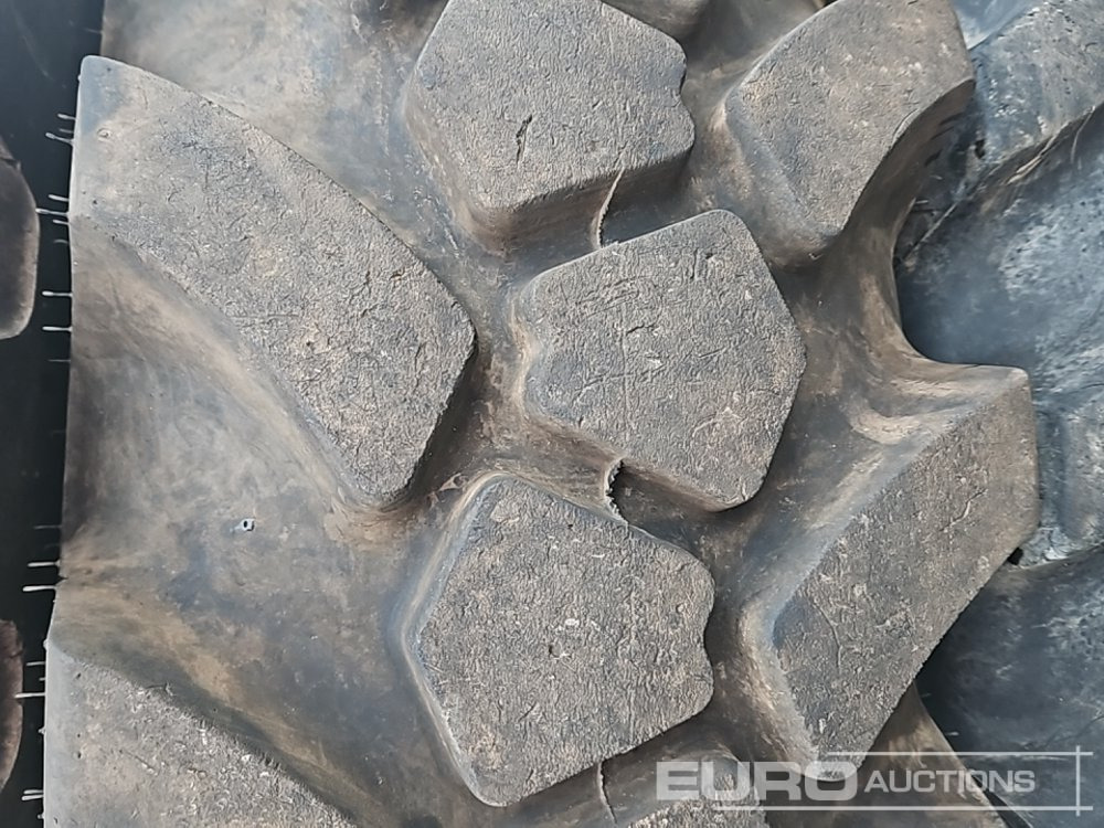 Tire 15.5-25 Tye (4 of): picture 10 Tire 15.5-25 Tye (4 of): picture 10