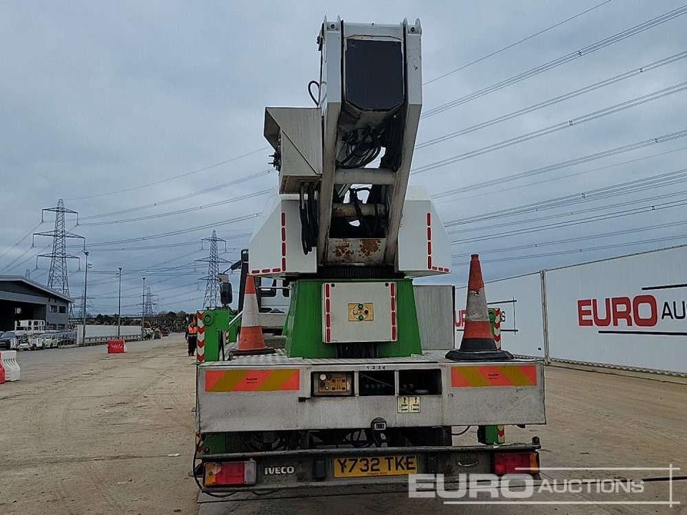 2001 Iveco CRG75E15 - Truck mounted aerial platform: picture 4 2001 Iveco CRG75E15 - Truck mounted aerial platform: picture 4