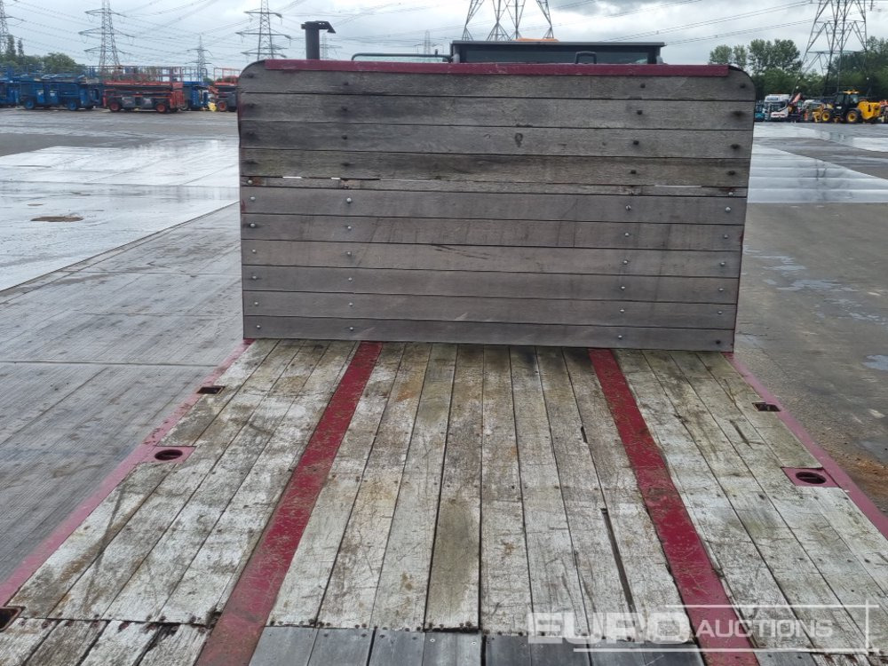 Dropside/ Flatbed semi-trailer 2002 General Trailers PJDSF3: picture 17