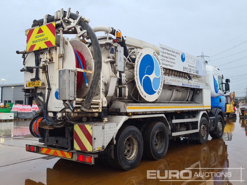 2005 Scania R124 - Tank truck: picture 5 2005 Scania R124 - Tank truck: picture 5